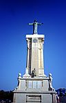 statue